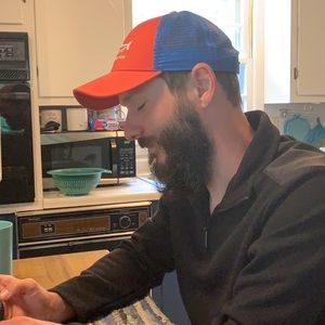 Meet your Posher, Victor